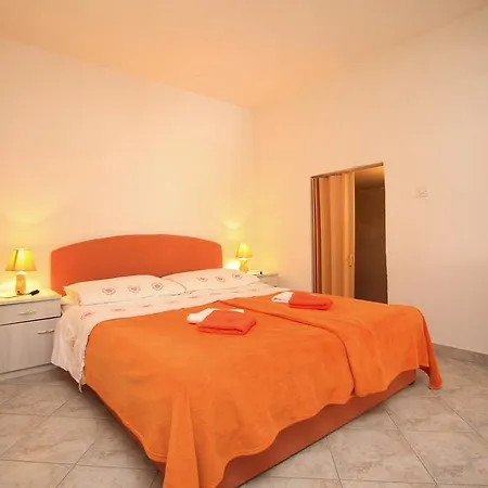 Robinson Braco Bogomolje